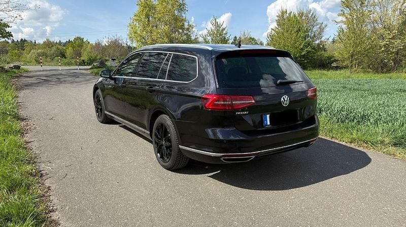 Usata VW Passat 190 CV (139 kW) 2019 Nero Station wagon