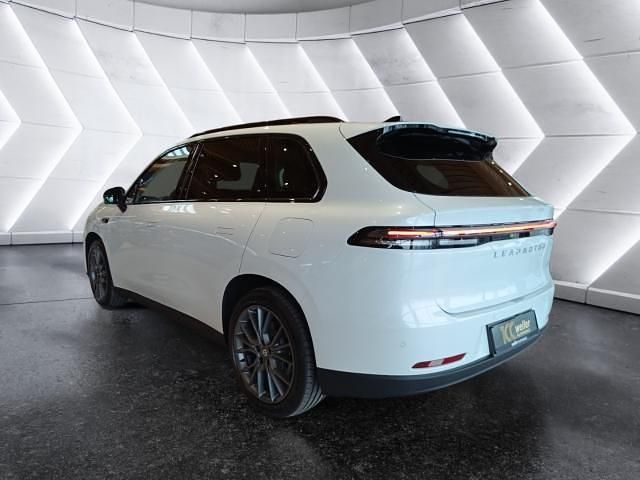 Neu Leapmotor C10 160 kW (218 PS) 2025 Weiss SUV