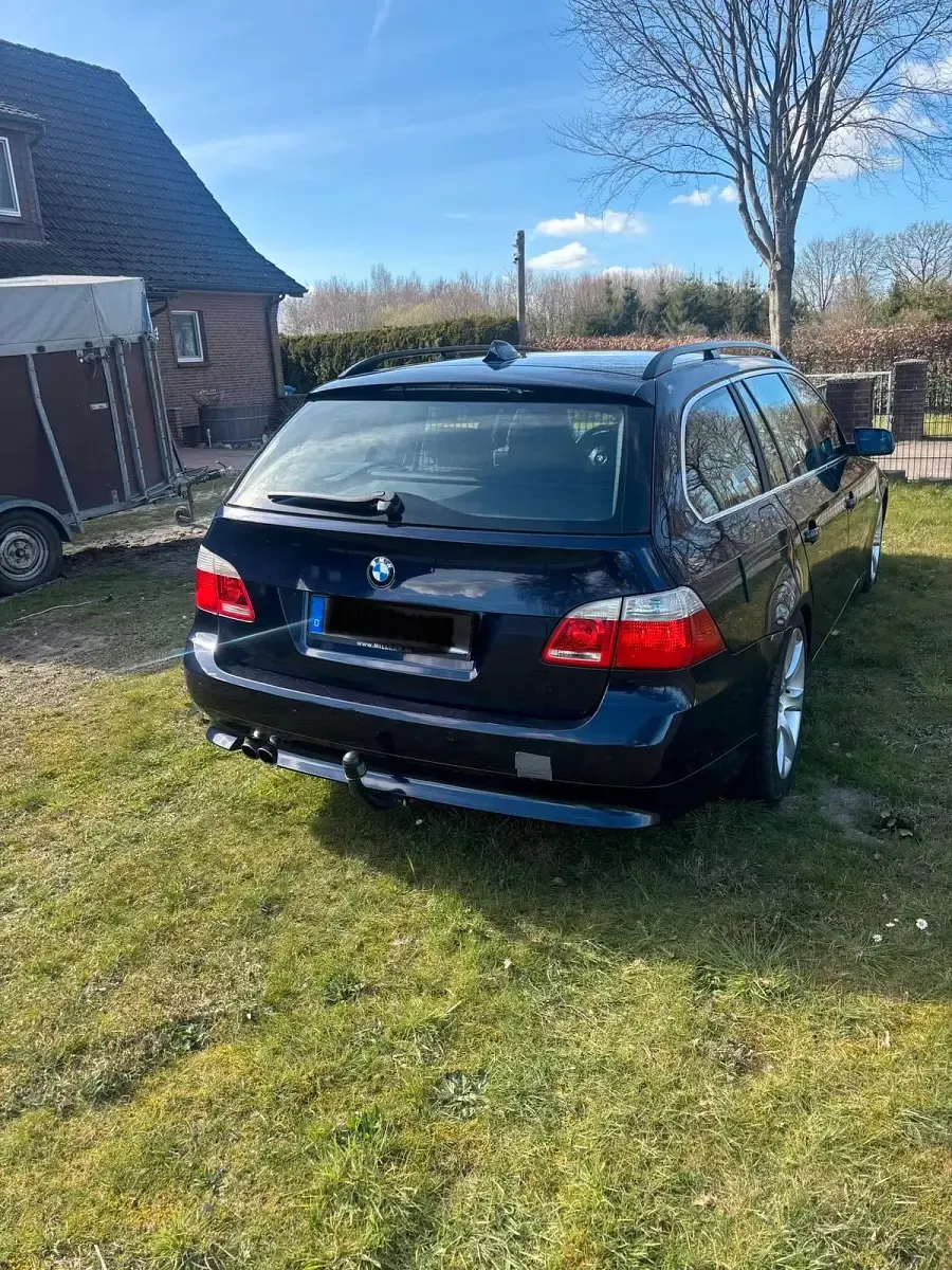 Second-hand BMW 525 177 CP (130 kW) 2004 Albastru Break