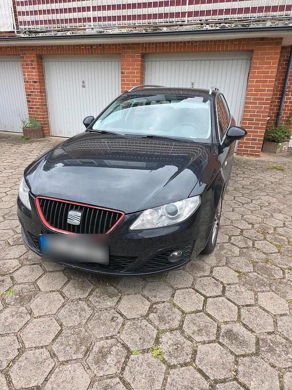 Schwarz Gebraucht 2010 Seat Exeo Kombi | 2.500 € (Guter Preis) - Bild 1/4