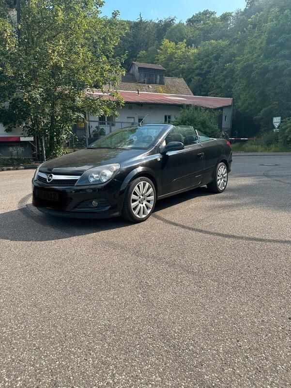 Schwarz Gebraucht 2007 Opel Astra Cabriolet Cabrio | 3.200 € (Fairer Preis) - Bild 1/4