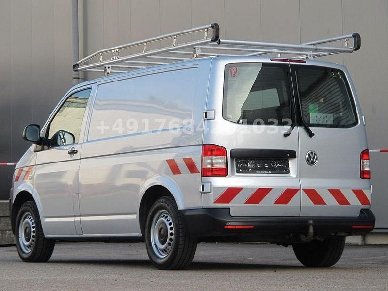 Gebraucht VW Transporter 140 PS (102 kW) 2013 Silber Van