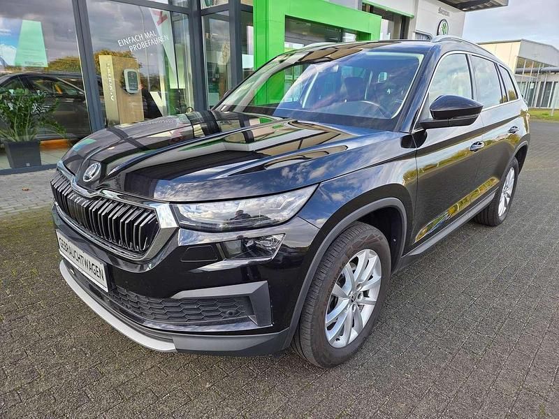 Gebraucht Skoda Kodiaq Style 150 PS (110 kW) 2024 Blackmagic perleffekt (metallic) SUV