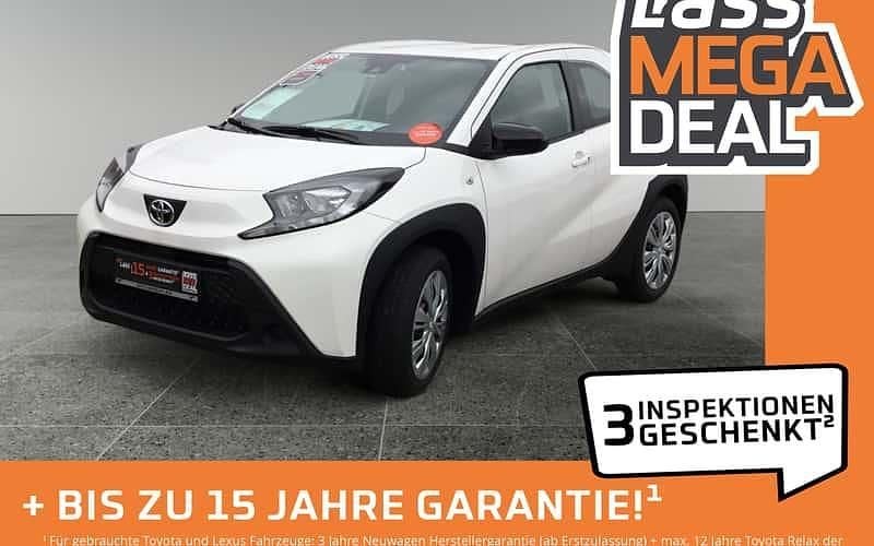 Weiß Gebraucht 2025 Toyota Aygo X Business Edition SUV | 17.980 € (Etwas zu teuer) - Bild 1/4