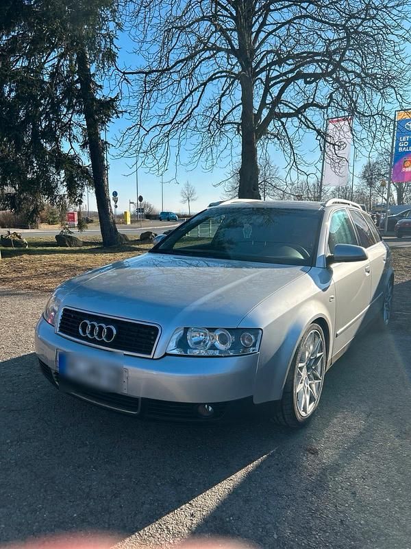 Używany Audi A4 163 KM (119 kW) 2004 Srebrny Kombi