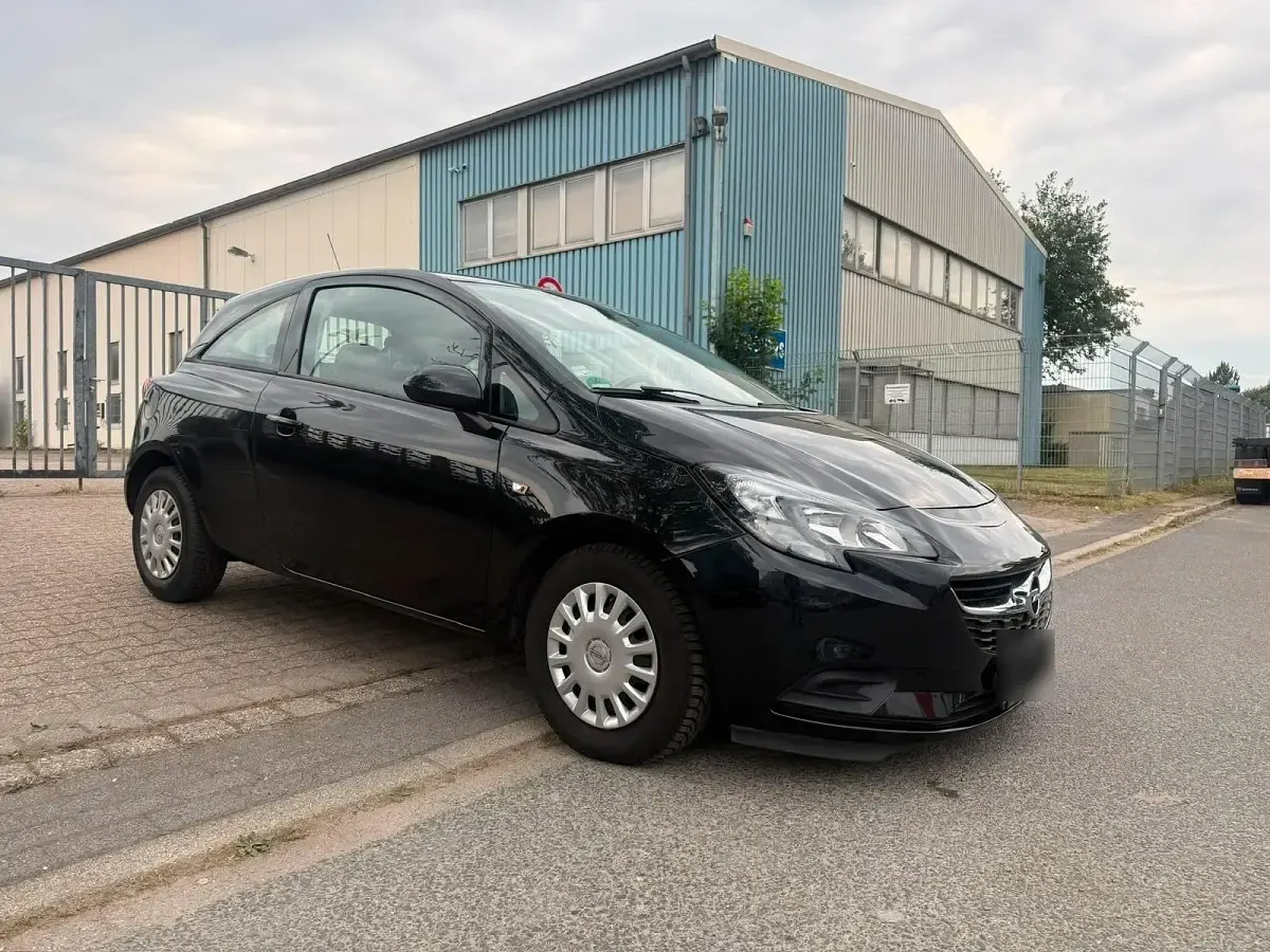 Gebraucht Opel Corsa 90 PS (66 kW) 2016 Schwarz Kleinwagen