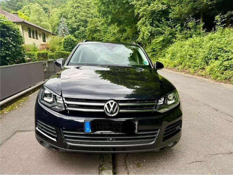 Schwarz Gebraucht 2012 VW Touareg SUV | 20.900 € (Fairer Preis) - Bild 1/4