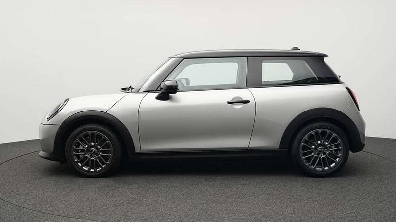 Gebraucht Mini Cooper Classic 156 PS (114 kW) 2024 Grau Kleinwagen