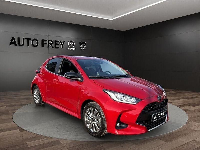 Second-hand Mazda 2 116 CP (85 kW) 2022 Roșu Hatchback