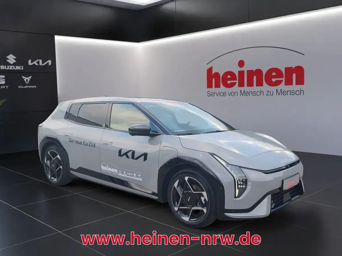 Gebraucht Kia EV4 Comfort 150 kW (204 PS) 2025 Wolfgrau Limousine