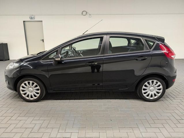 Gebraucht Ford Fiesta 60 PS (44 kW) 2012 Schwarz (pantherschwarzmet.) Kleinwagen