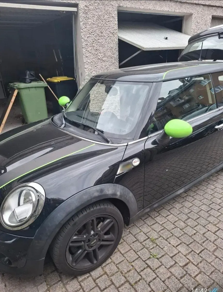 Begagnad Mini ONE 98 HK (72 kW) 2013 Svart Halvkombi
