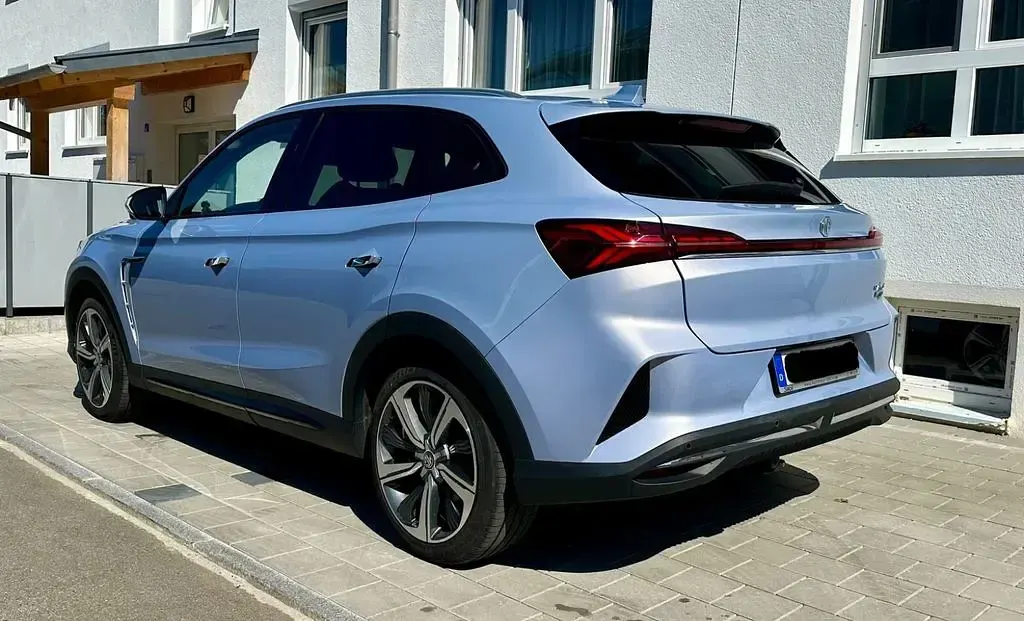 Gebraucht MG Marvel R Luxury 131 kW (179 PS) 2023 Blau SUV