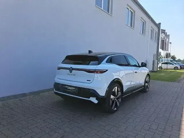 Occasion Renault Megane E-Tech Techno 117 kW (160 ch) 2023 Blanc Berline
