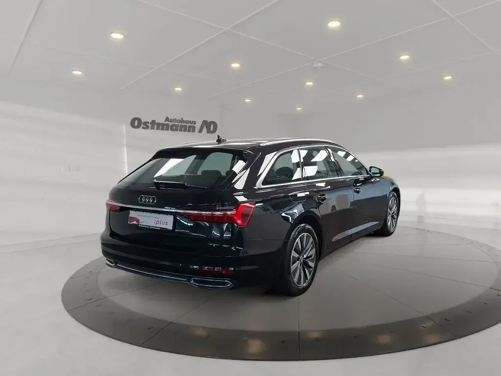 Gebraucht Audi A6 Sport 163 PS (119 kW) 2021 Mythosschwarz metallic Kombi