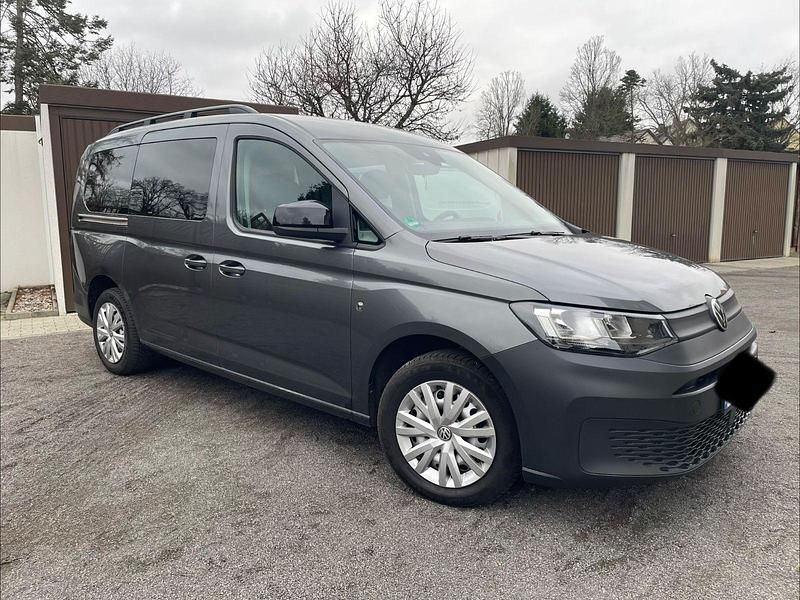 Gebraucht VW Caddy Maxi 105 PS (77 kW) 2021 Grau Van / Kleinbus