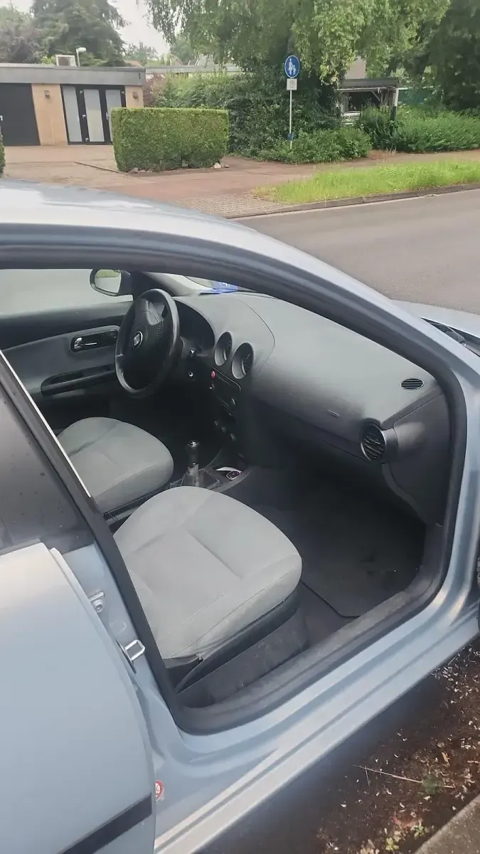 Gebraucht Seat Ibiza 75 PS (55 kW) 2002 Blau Kleinwagen