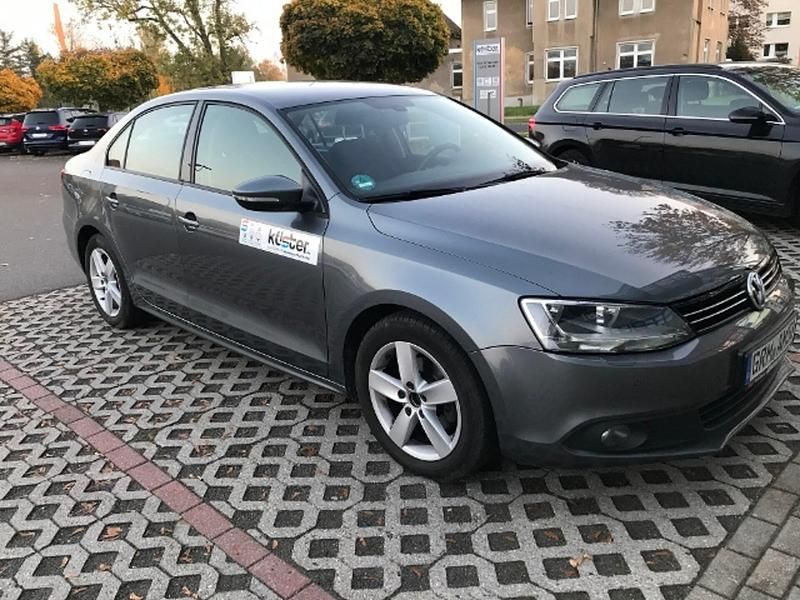 Brugt VW Jetta Comfortline 105 HK (77 kW) 2011 Grå Sedan