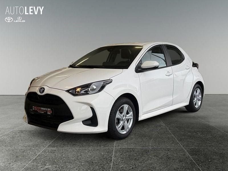 Gebraucht Toyota Yaris Hybrid Business Edition 116 PS (85 kW) 2022 Weiß Kleinwagen