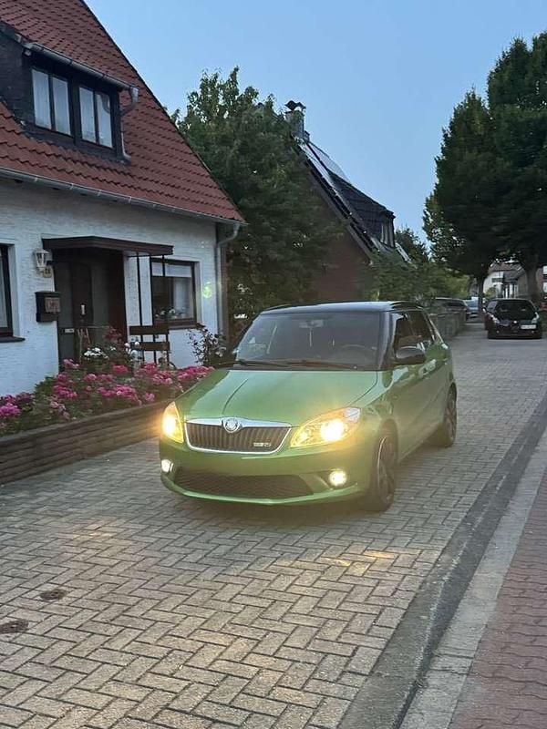 Gebraucht 2010 Skoda Fabia RS Limousine | 5.600 € (Fairer Preis) - Bild 1/4