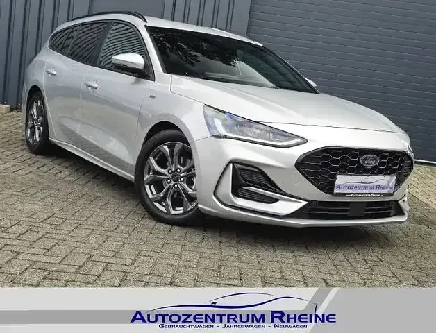 Gebraucht Ford Focus ST-Line 116 PS (85 kW) 2025 Andere Limousine