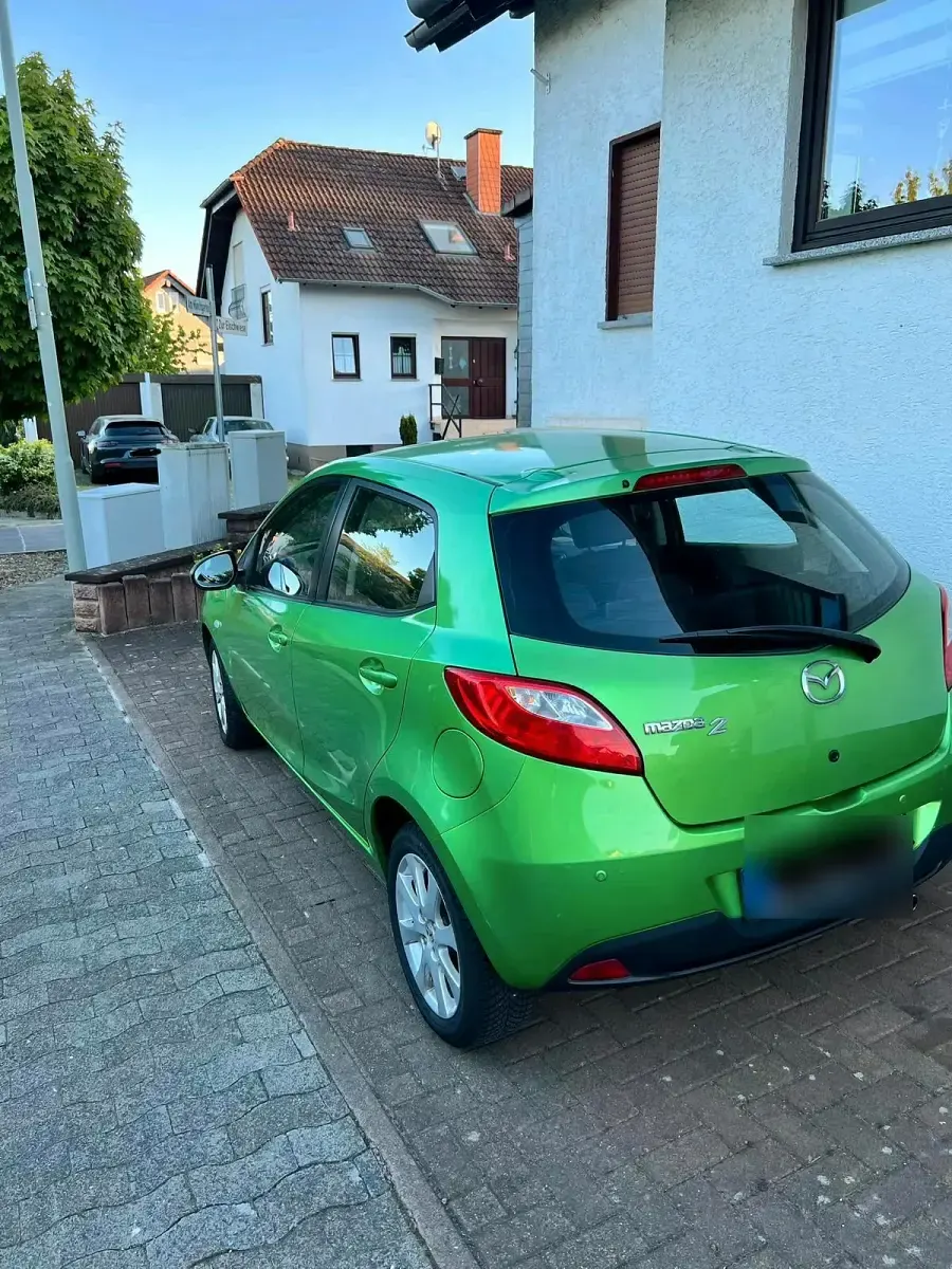 Gebraucht Mazda 2 86 PS (63 kW) 2008 Grün Kleinwagen