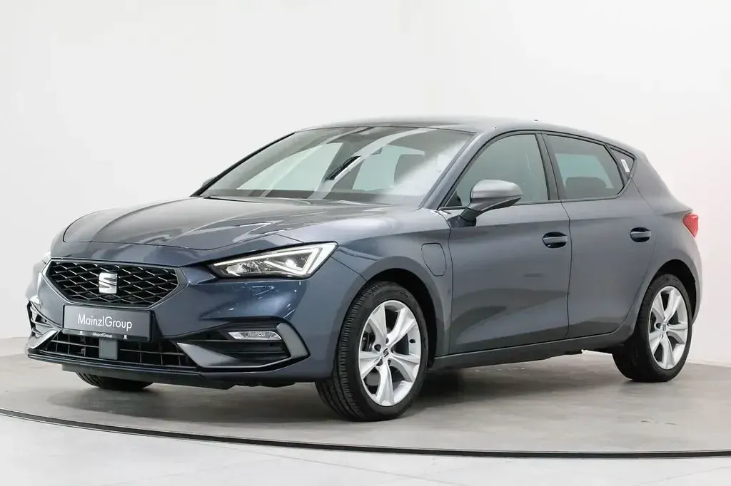 Gebraucht Seat Leon FR 204 PS (150 kW) 2022 Magnetic grau metallic (metallic) Limousine