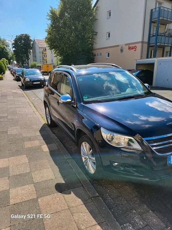 Schwarz Gebraucht 2009 VW Tiguan SUV | 7.900 € (Teuer) - Bild 1/4