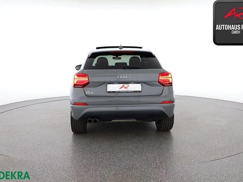 Gebraucht Audi Q2 S-Line 190 PS (139 kW) 2018 Grau SUV