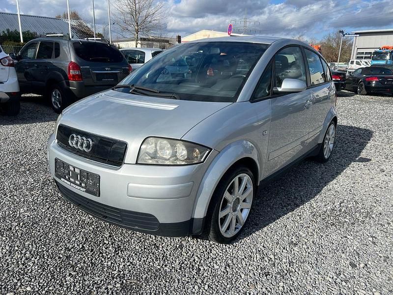 Second-hand Audi A2 Basis 75 CP (55 kW) 2002 Argintiu Hatchback