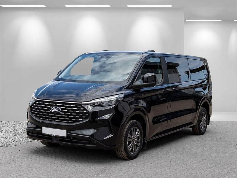 Neu Ford Tourneo Titanium 150 PS (110 kW) 2025 Agate black Van / Kleinbus