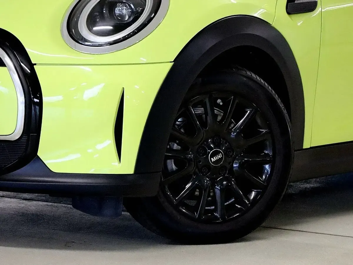 Gebraucht Mini Cooper Cabriolet Classic 136 PS (100 kW) 2022 0c5h Cabrio