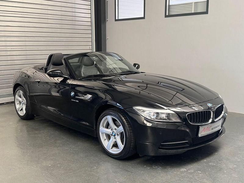 Gebraucht BMW Z4 Sport Line 156 PS (114 kW) 2016 Schwarz Cabrio