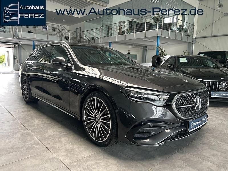Grau Gebraucht 2024 Mercedes E200 Advanced Plus Kombi | 53.899 € (Teuer) - Bild 1/4