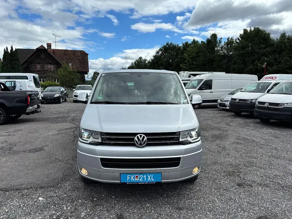 Gebraucht VW Transporter Comfortline 140 PS (102 kW) 2015 Silber Van