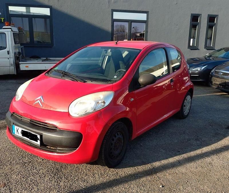 Gebraucht Citroën C1 68 PS (50 kW) 2008 Rot Kleinwagen