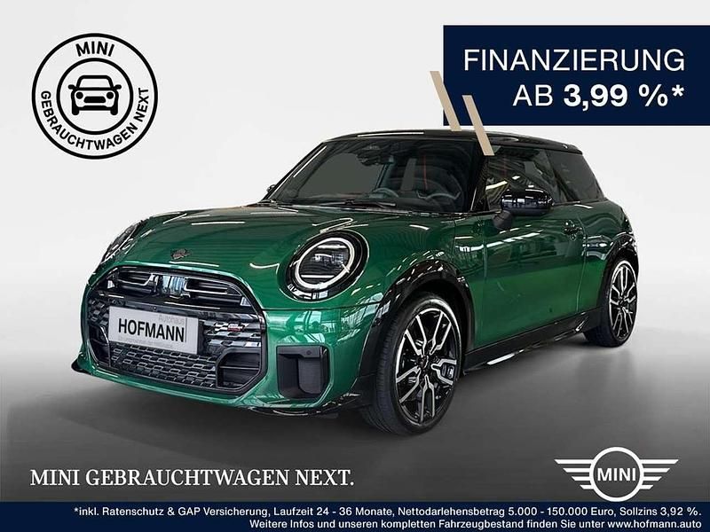 British racing green metallic Gebraucht 2024 Mini John Cooper Works Kleinwagen | 38.890 € (Etwas zu teuer) - Bild 1/2