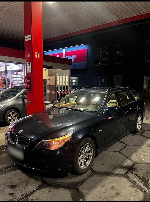 Second-hand BMW 525 218 CP (160 kW) 2005 Negru Break