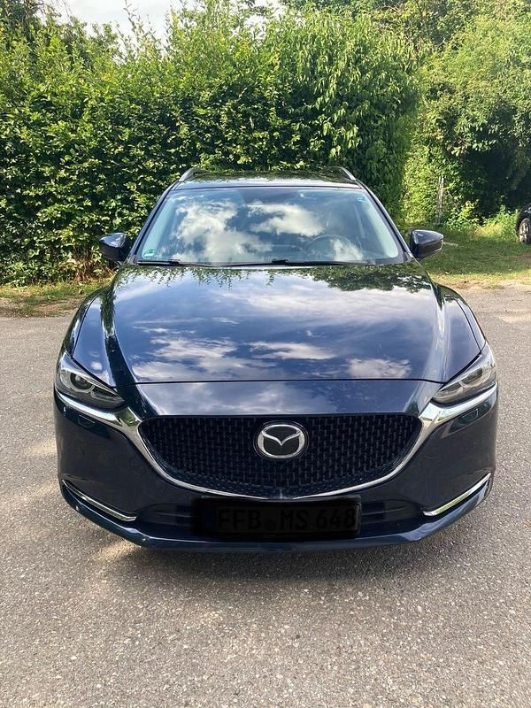 Blau Gebraucht 2018 Mazda 6 Exclusive-Line Kombi | 16.500 € (Teuer) - Bild 1/4