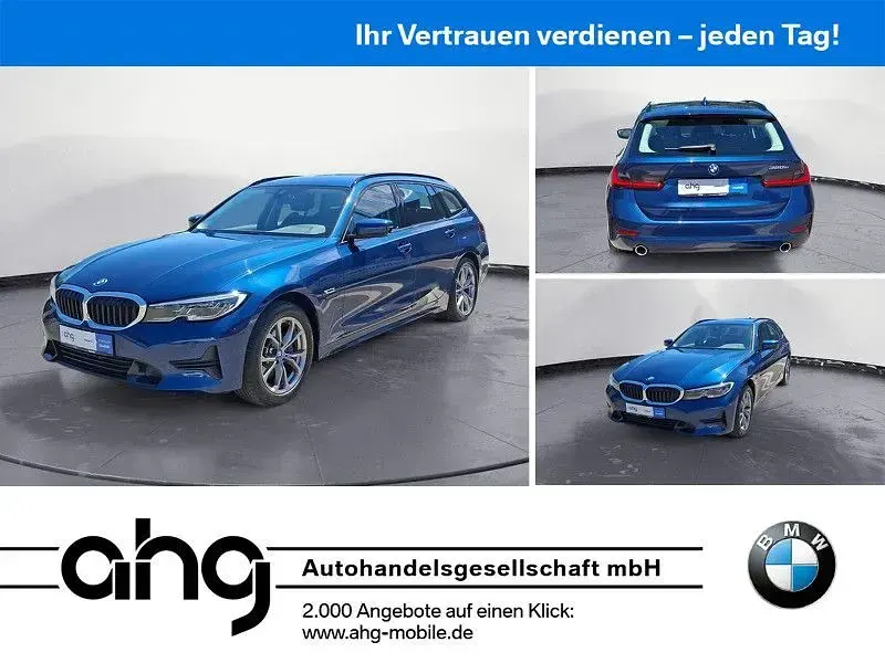 Gebraucht BMW 320 Sport Line 163 PS (119 kW) 2022 Kombi