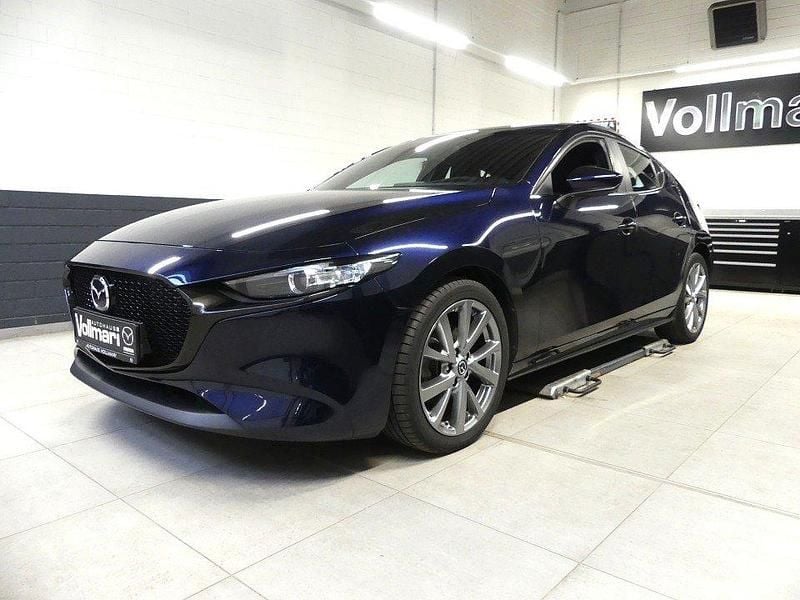 Blau Gebraucht 2021 Mazda 3 Basis Limousine | 20.290 € (Superpreis) - Bild 1/4