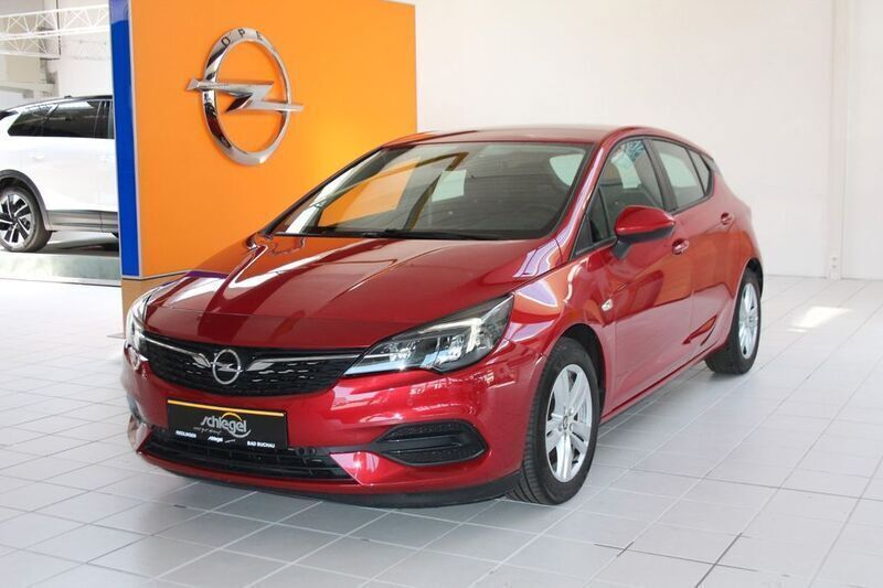 Rot Gebraucht 2020 Opel Astra Edition Limousine | 12.600 € (Superpreis) - Bild 1/3