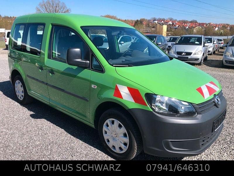 Gebraucht VW Caddy Trendline 109 PS (80 kW) 2013 Grün Van / Kleinbus