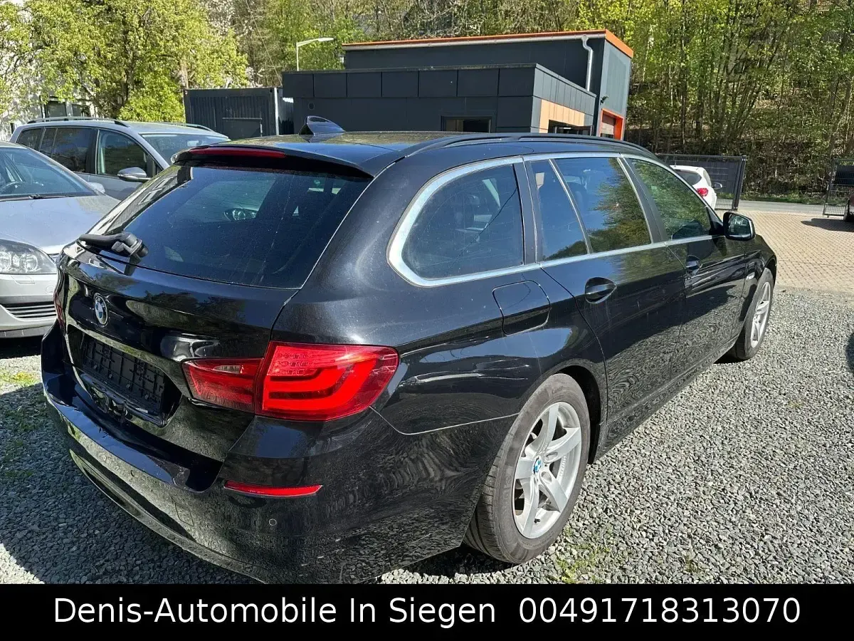 Gebraucht BMW 520 Sport Line 184 PS (135 kW) 2012 Schwarz Kombi