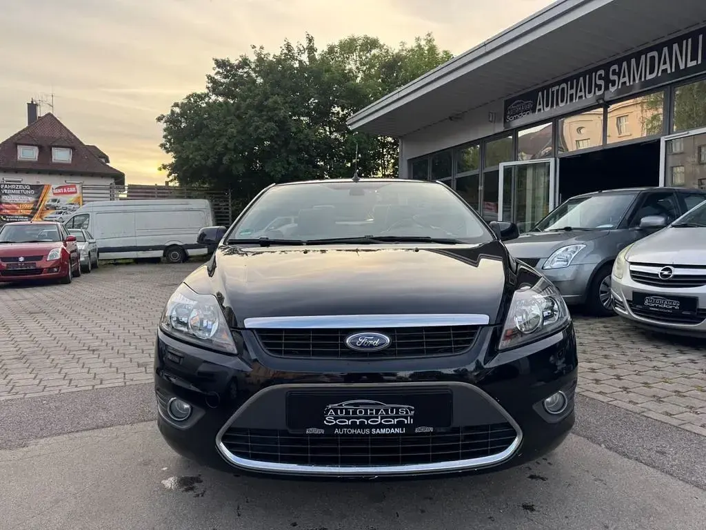 Gebraucht Ford Focus Cabriolet Titanium 145 PS (106 kW) 2009 Schwarz Cabrio