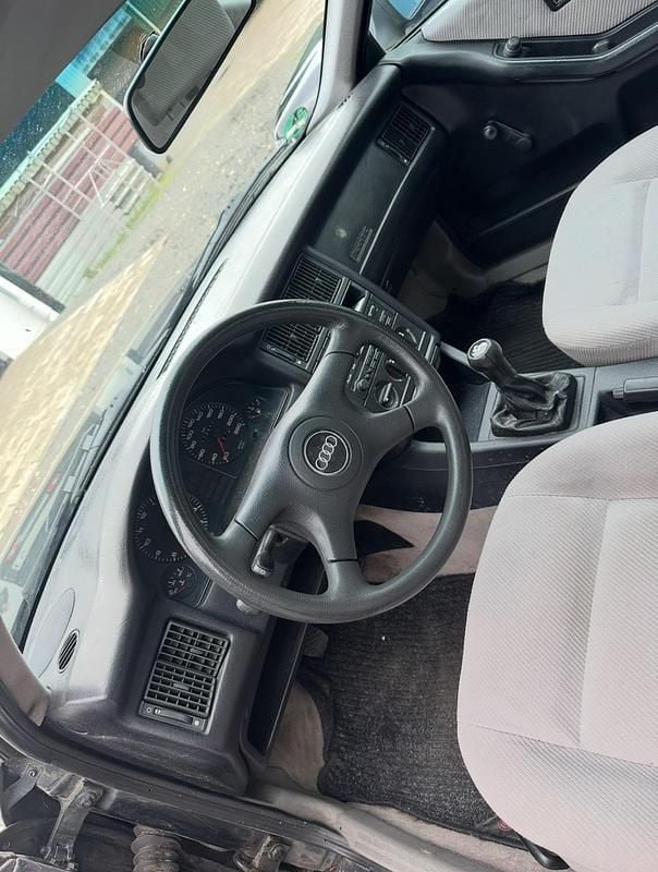 Gebraucht Audi 80 90 PS (66 kW) 1992 Grün Limousine