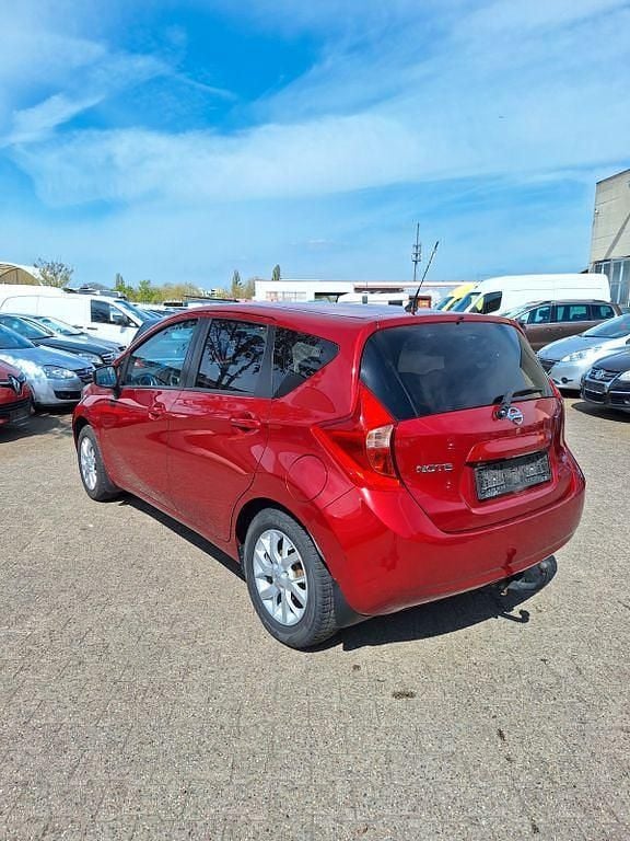 Second-hand Nissan Note Acenta 80 CP (58 kW) 2017 Roșu Hatchback