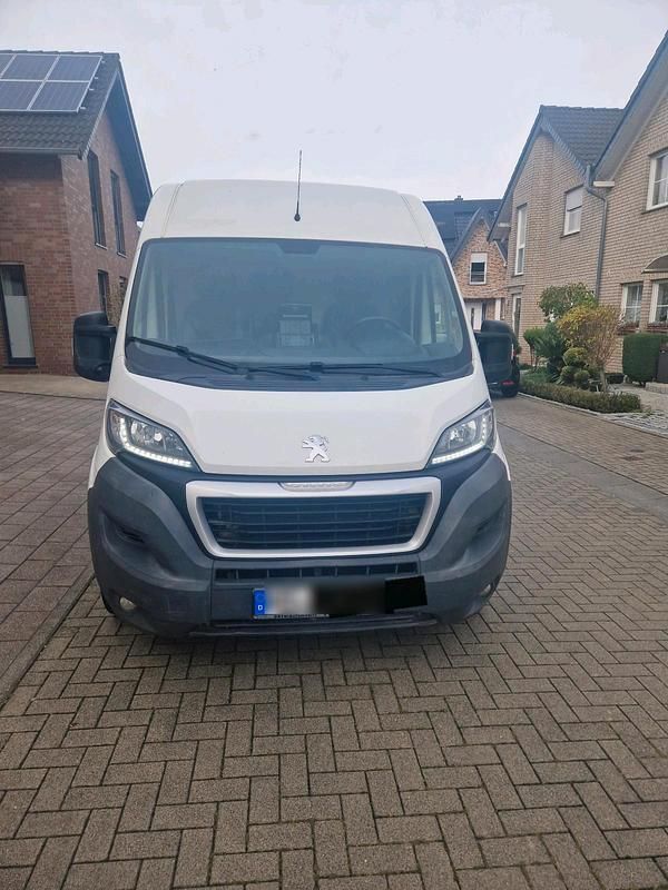 Weiß Gebraucht 2014 Peugeot Boxer Van | 6.500 € (Fairer Preis) - Bild 1/4