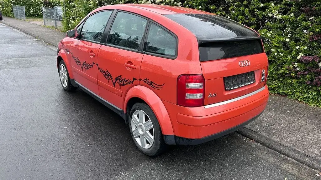 Occasion Audi A2 75 ch (55 kW) 2000 Orange Citadine