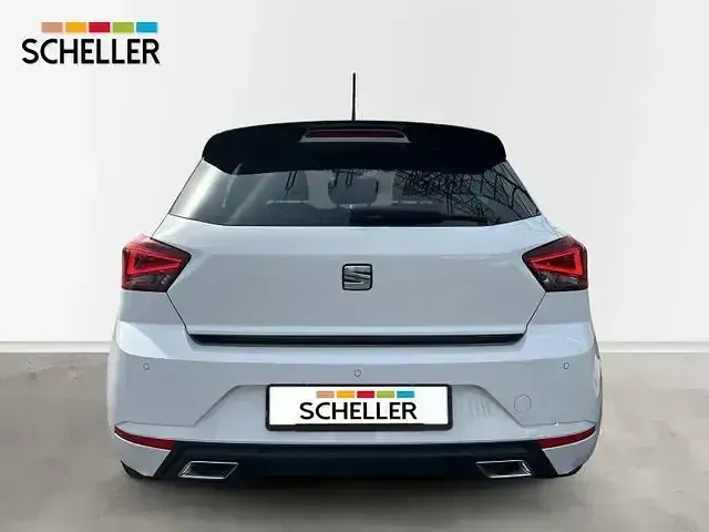 Second-hand Seat Ibiza Black Edition 110 CP (80 kW) 2023 Alb Hatchback